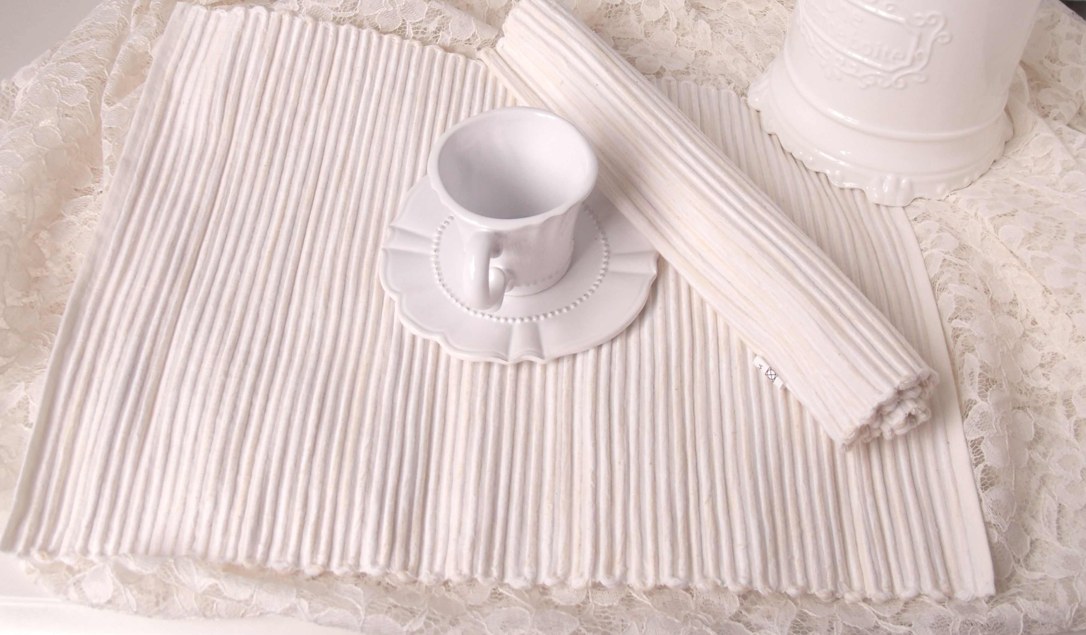 Tischset Platzset ANNA Offwhite | 2 Textilien & | Landhausstil 33x45cm Creme Stück Platzsets Tischsets | Zauberhafter