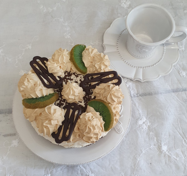 DEKO TORTE KIWI Sahne Schoko